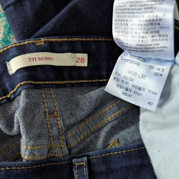Levis 711 skinny jeans - 28 - Picture 3 of 3